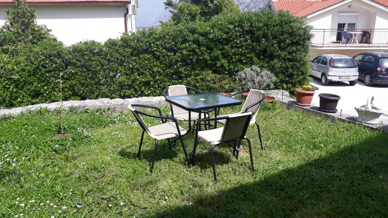 Apartments Gogo Kotor Bagian luar foto